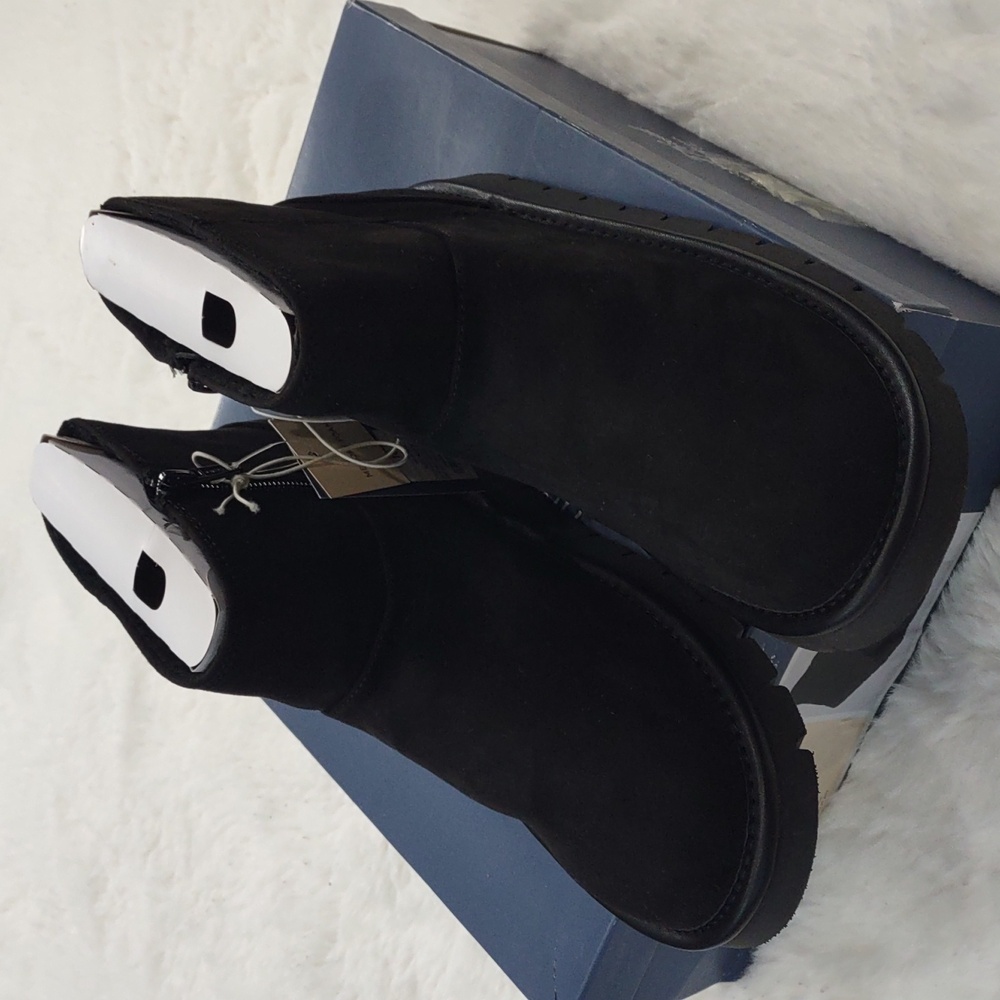 Universal Thread May Boots Memory Foam Black, Size 10 - Picture 4 of 17